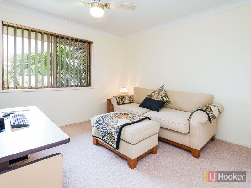 38 Sundown Drive, Paradise Point QLD 4216