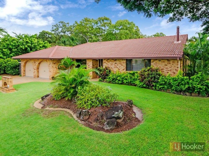 38 Sundown Drive, Paradise Point QLD 4216