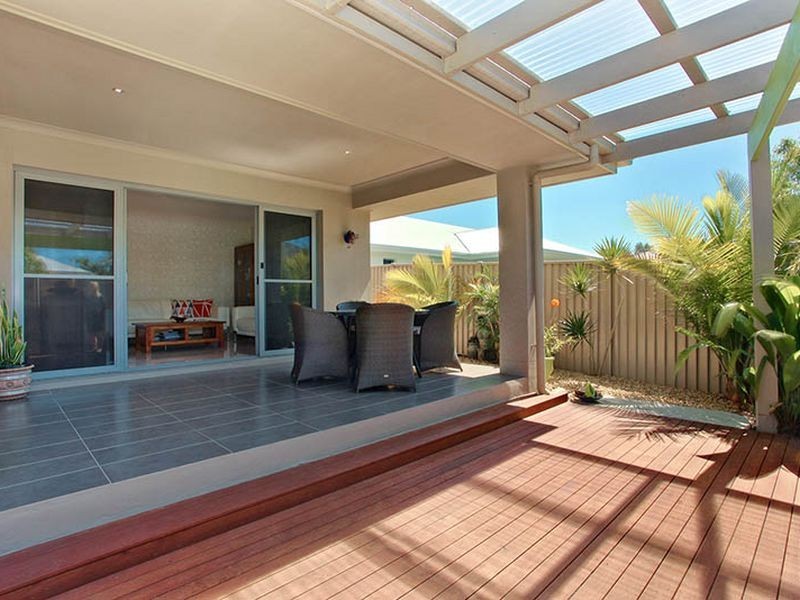 28 Iridium Drive, Hope Island QLD 4212