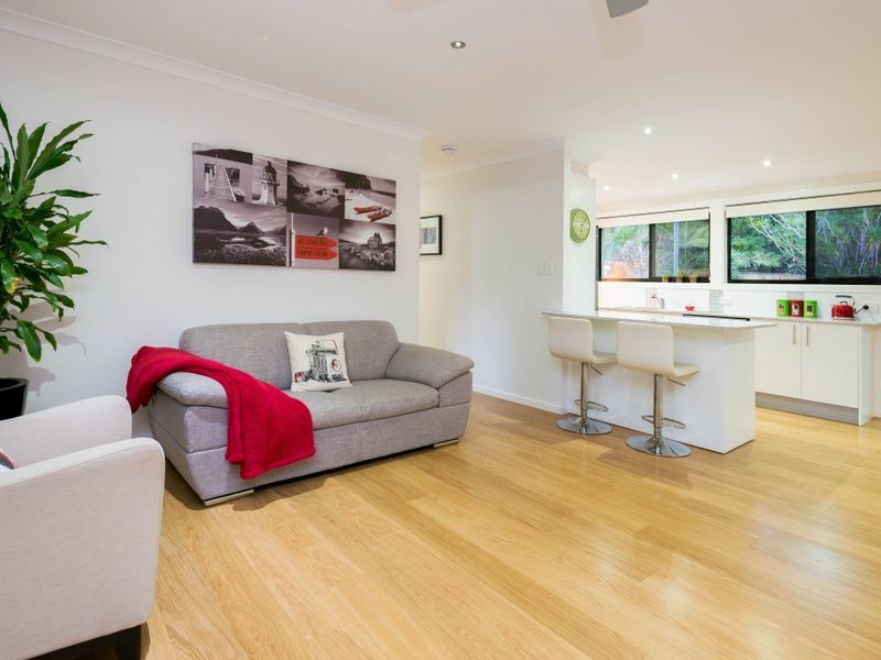 287 Morala Avenue, Runaway Bay QLD 4216