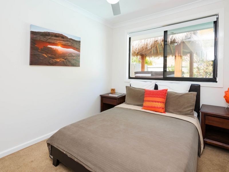 287 Morala Avenue, Runaway Bay QLD 4216