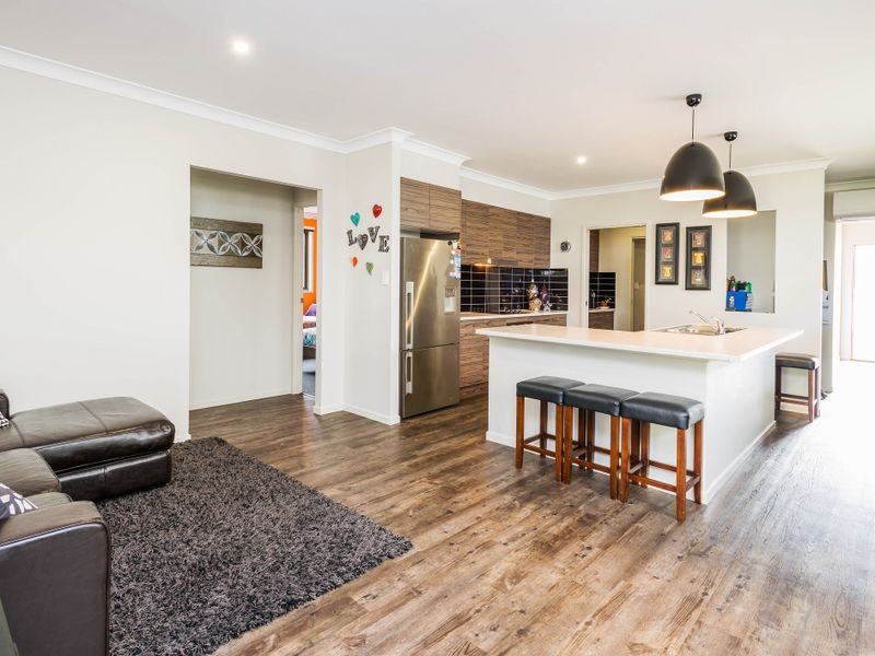 34 South Quay Drive, Biggera Waters QLD 4216