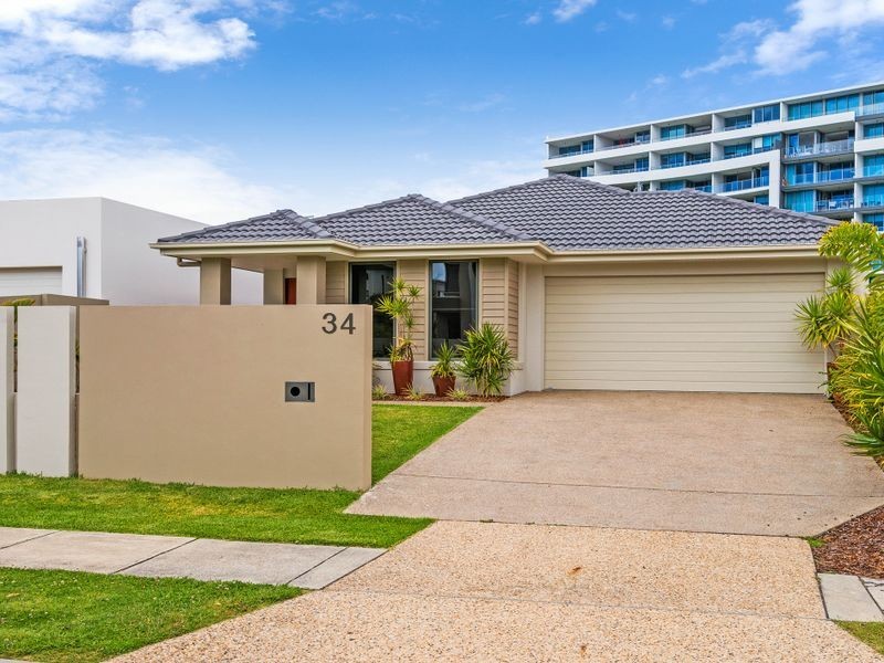 34 South Quay Drive, Biggera Waters QLD 4216