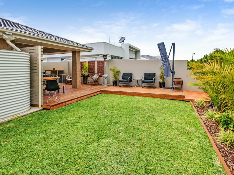 34 South Quay Drive, Biggera Waters QLD 4216