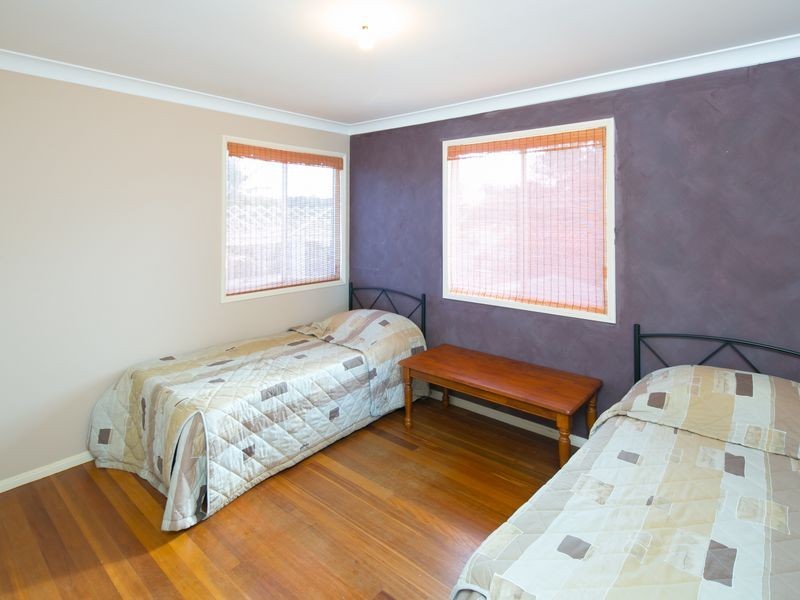 36 Boykambil Esplanade South, Hope Island QLD 4212