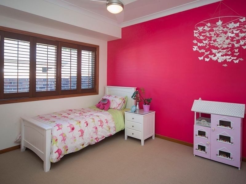 12 Saltwater Terrace, Helensvale QLD 4212