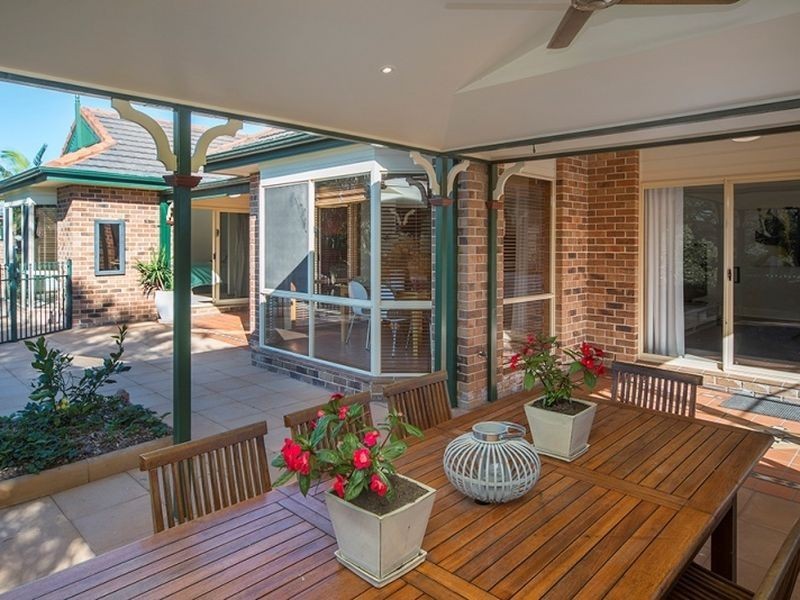 12 Saltwater Terrace, Helensvale QLD 4212