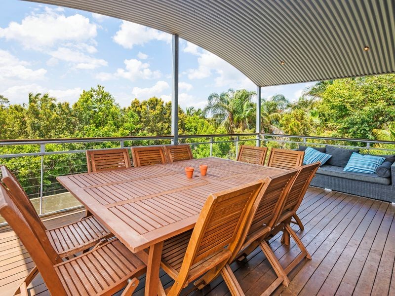 14 Monterey Keys Drive, Helensvale QLD 4212