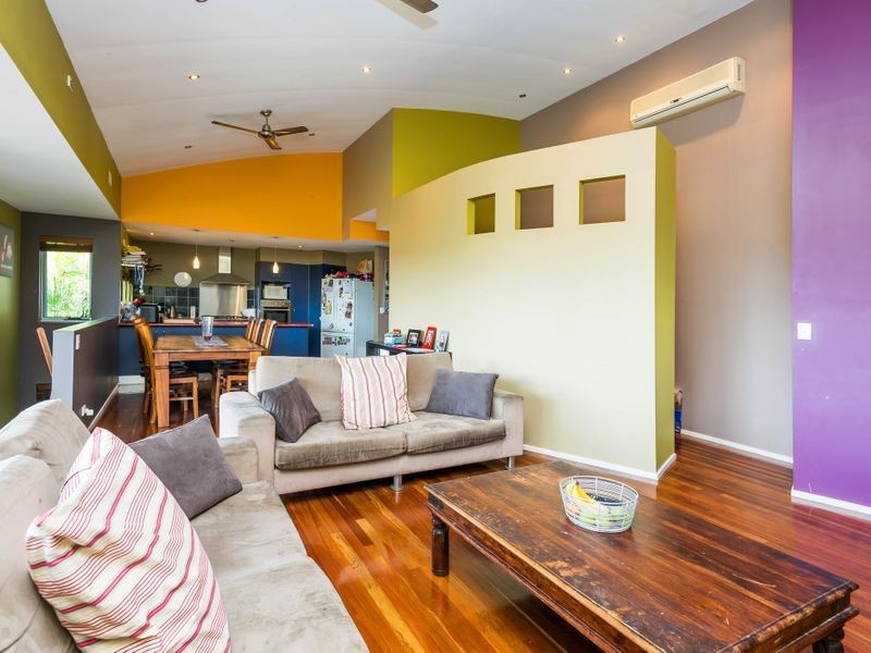 14 Monterey Keys Drive, Helensvale QLD 4212