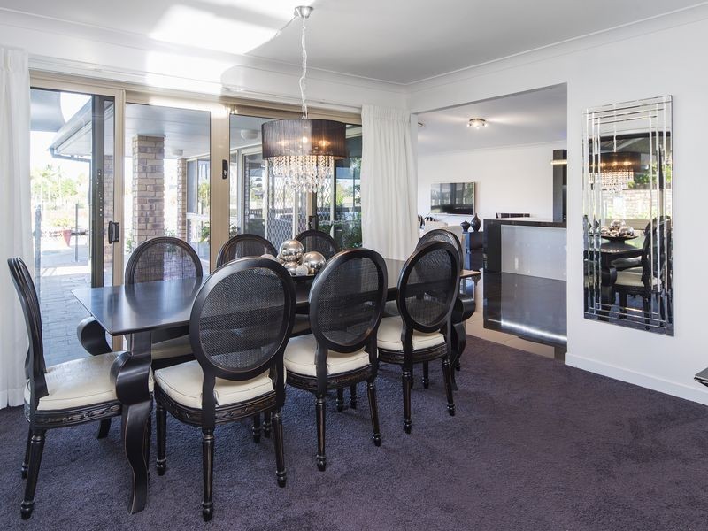 271 Morala Avenue, Runaway Bay QLD 4216