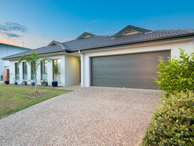 16 Iridium Drive, Hope Island QLD 4212