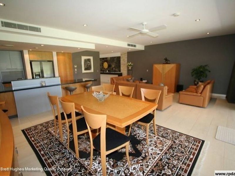 5205 Marine Drive West, Sanctuary Cove QLD 4212