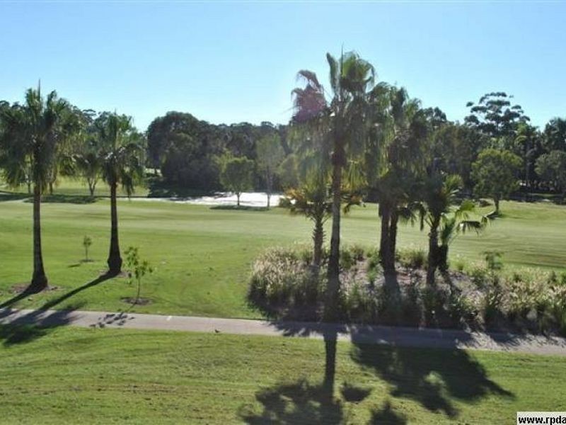 5205 Marine Drive West, Sanctuary Cove QLD 4212