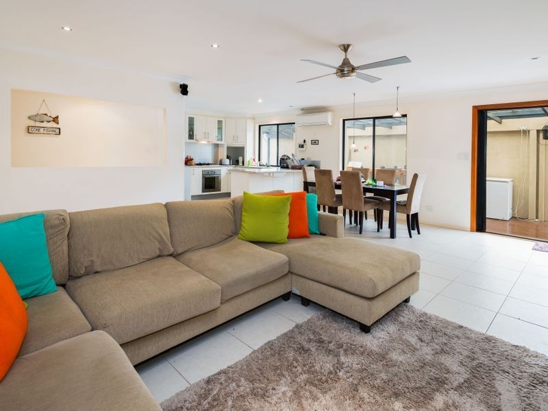 1 Matthew Flinders Drive, Hollywell QLD 4216