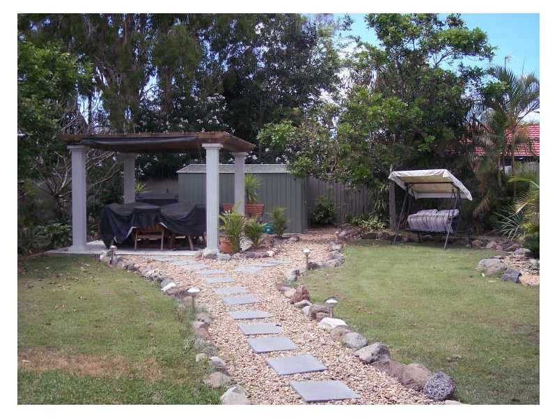 5 Paradise Parade, Paradise Point QLD 4216