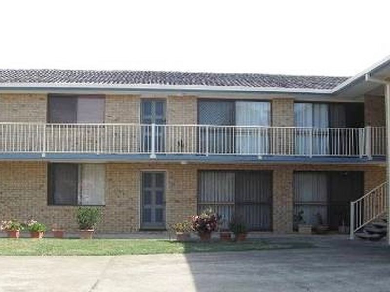 6/30 Falkinder Avenue, Paradise Point QLD 4216
