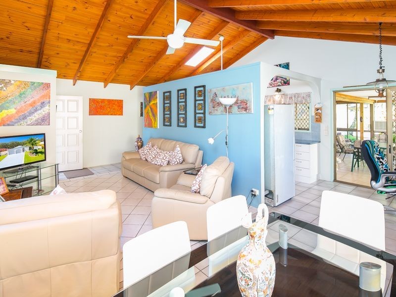 102 Columbus Drive, Hollywell QLD 4216