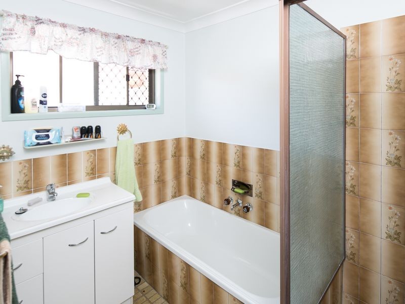 102 Columbus Drive, Hollywell QLD 4216