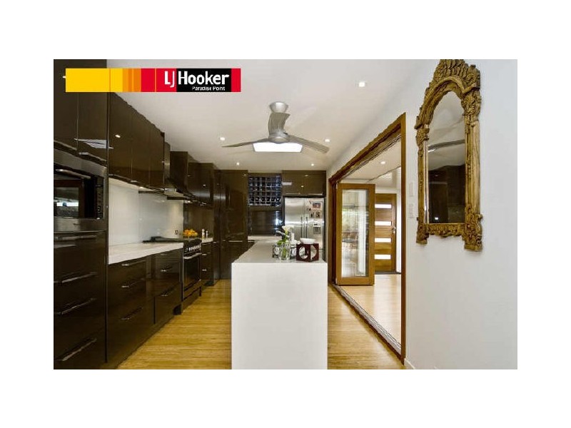 Hollywell QLD 4216