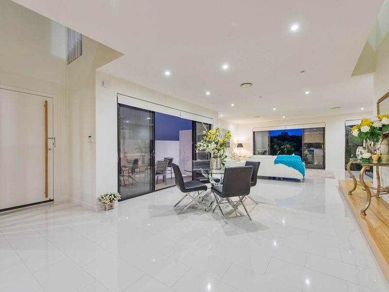 2632 The Address, Hope Island QLD 4212