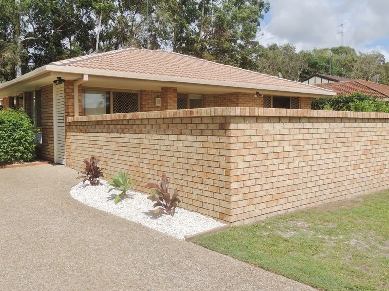 1/21 Eurimbula Court, Paradise Point QLD 4216