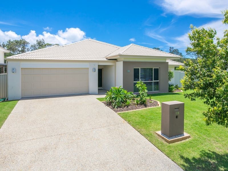 18 Rhodium Crescent, Hope Island QLD 4212
