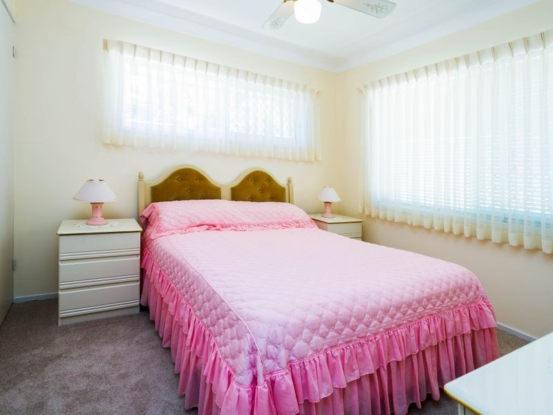 2 O’Grady Drive, Paradise Point QLD 4216