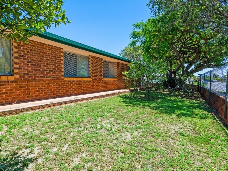 2 O’Grady Drive, Paradise Point QLD 4216