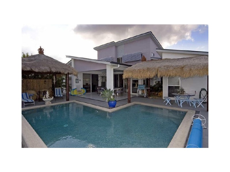 Hope Island QLD 4212