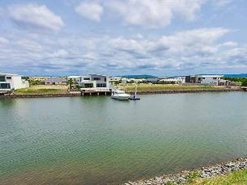 50 Palladium Blvd, Hope Island QLD 4212