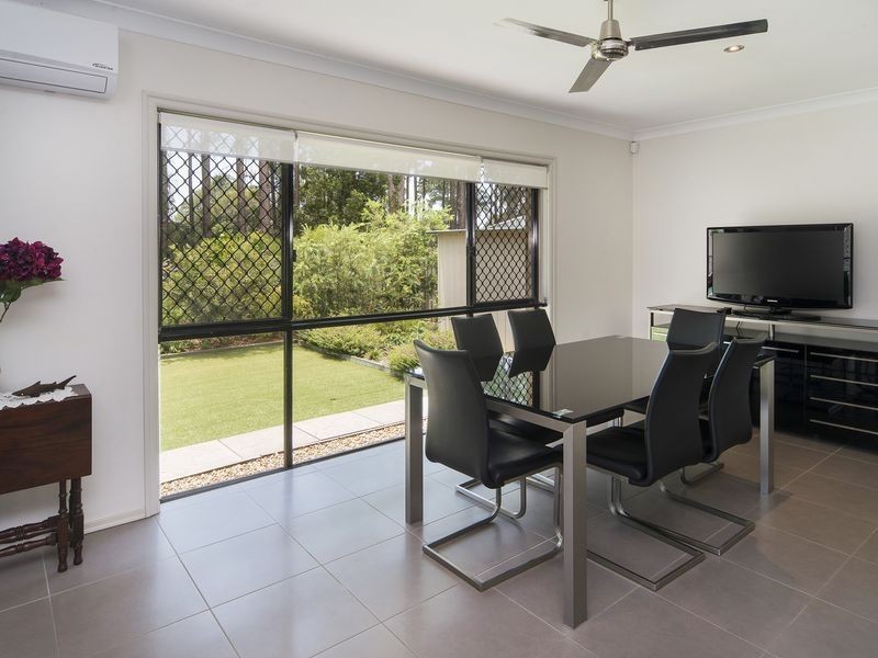 7 Ballybunyon Crescent, Hope Island QLD 4212