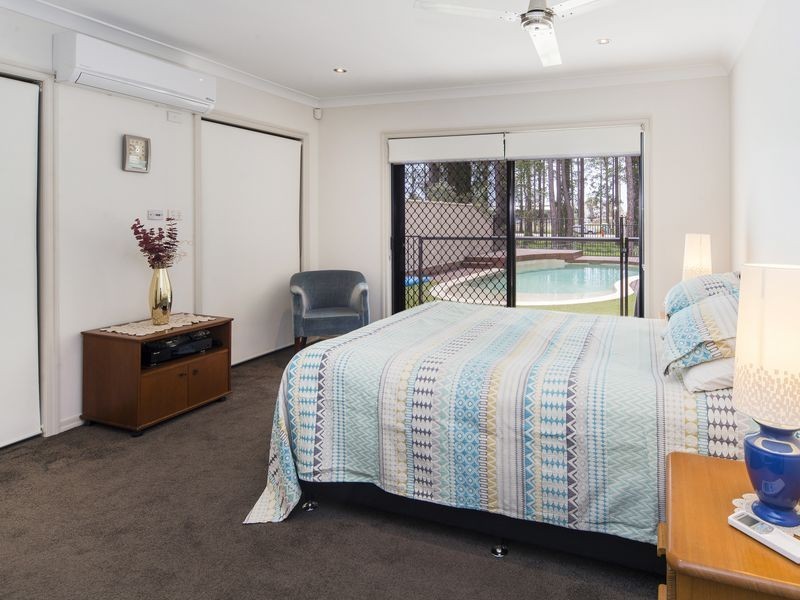 7 Ballybunyon Crescent, Hope Island QLD 4212