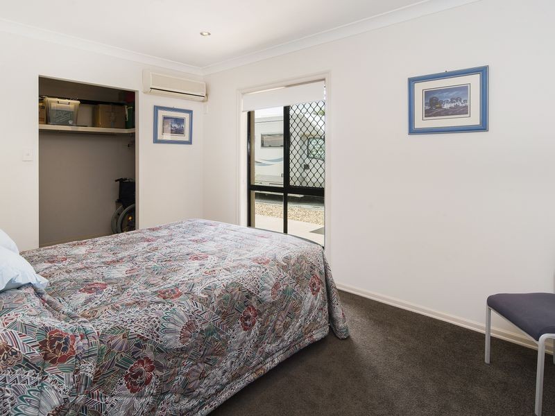 7 Ballybunyon Crescent, Hope Island QLD 4212