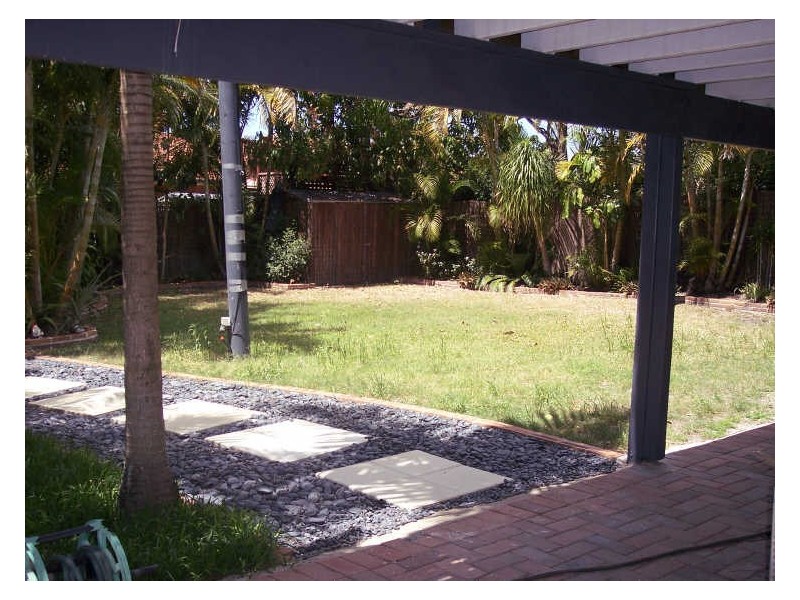 2/163 Paradise Parade, Paradise Point QLD 4216