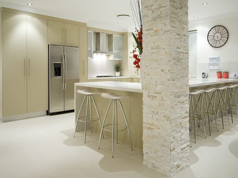 11 Excalibur Court, Sovereign Islands QLD 4216