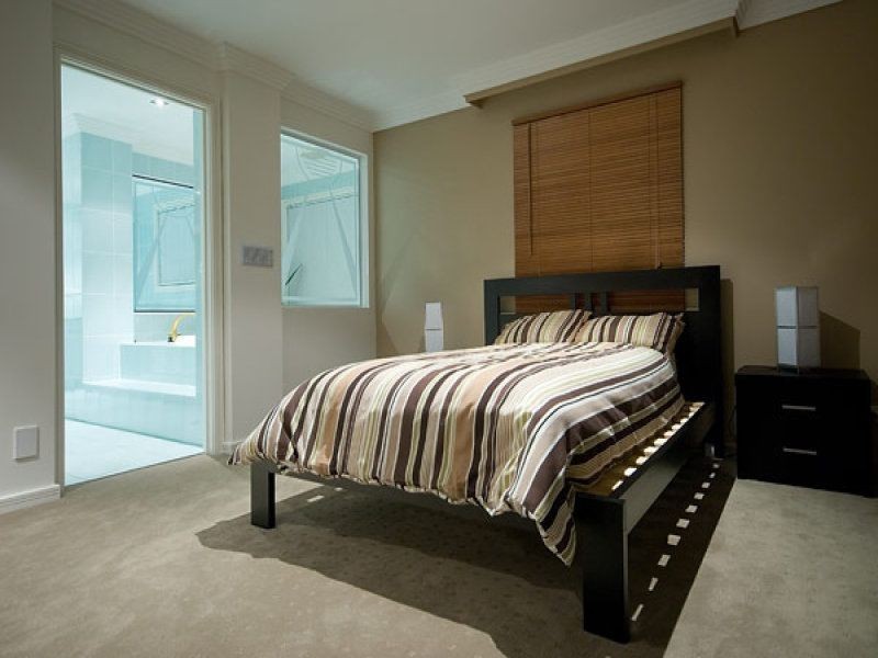 11 Excalibur Court, Sovereign Islands QLD 4216