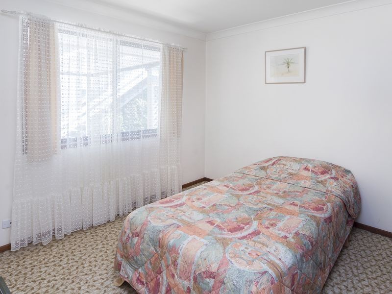 44 Abalone Av, Paradise Point QLD 4216