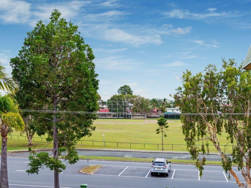 9/42 Falkinder Avenue, Paradise Point QLD 4216