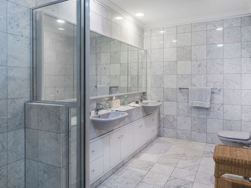 5354 Marine Drive North, Sanctuary Cove QLD 4212