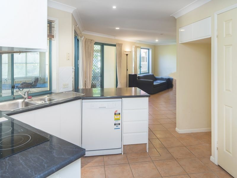 9 Tallara Street, Coombabah QLD 4216