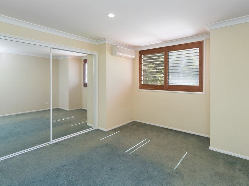 9 Tallara Street, Coombabah QLD 4216