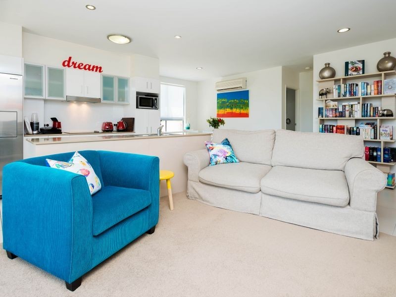 1/8-10 Victor Avenue, Paradise Point QLD 4216