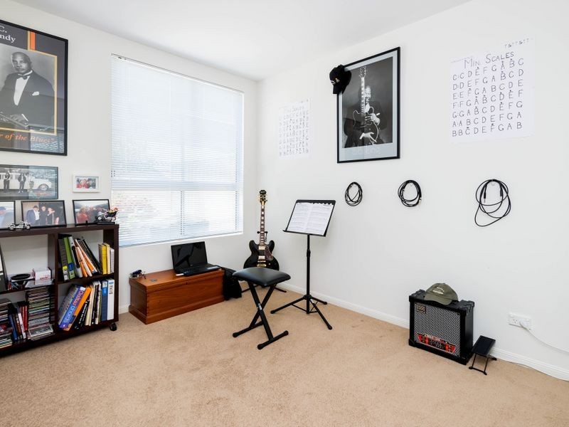 1/8-10 Victor Avenue, Paradise Point QLD 4216