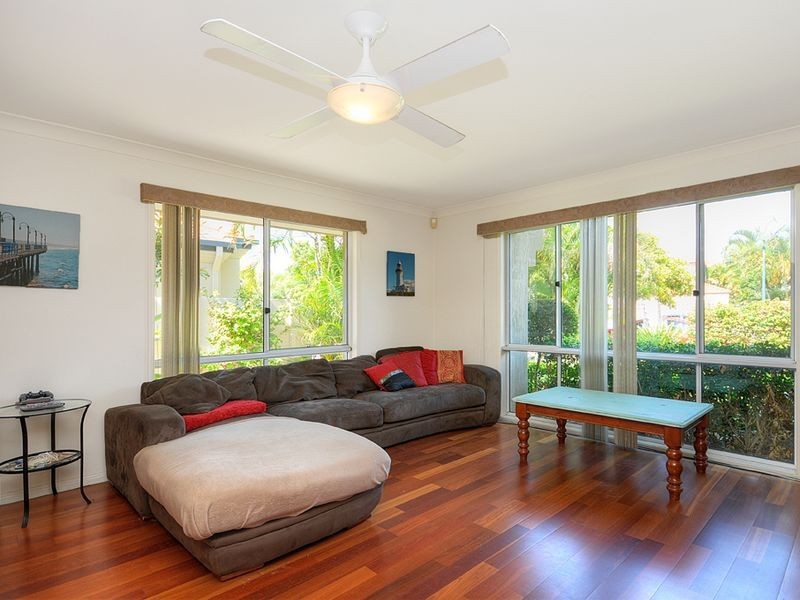 21 Tranquility Circuit, Helensvale QLD 4212