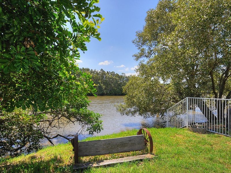 21 Tranquility Circuit, Helensvale QLD 4212