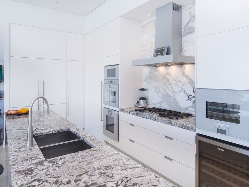 3605/4 Marina Promenade, Paradise Point QLD 4216