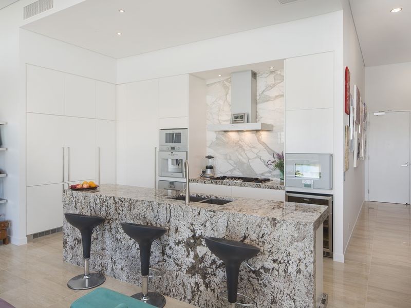 3605/4 Marina Promenade, Paradise Point QLD 4216