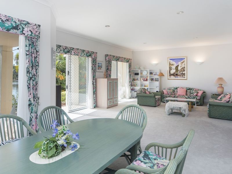 103/5346 Marine Drive North, Sanctuary Cove QLD 4212