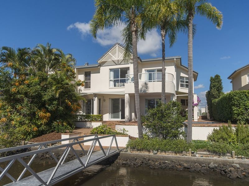 103/5346 Marine Drive North, Sanctuary Cove QLD 4212