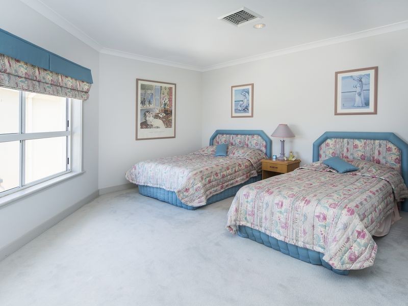 103/5346 Marine Drive North, Sanctuary Cove QLD 4212